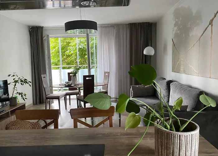 Апартаменты Premier Suites *