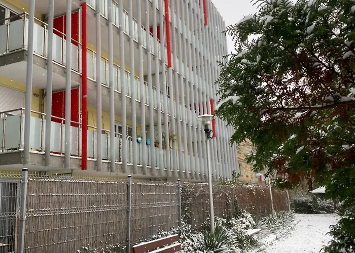 Апартаменты Premier Suites *